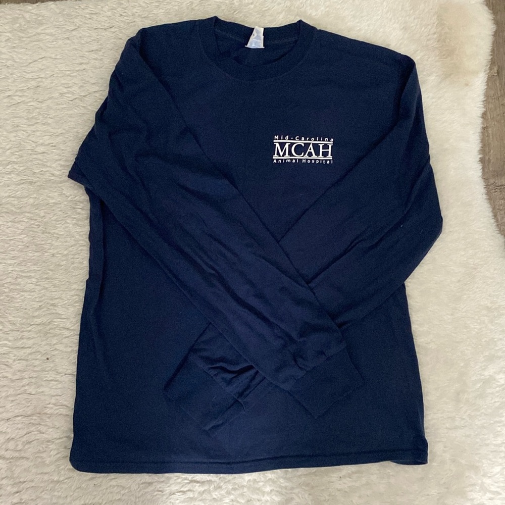 Women’s size medium, long sleeve tee